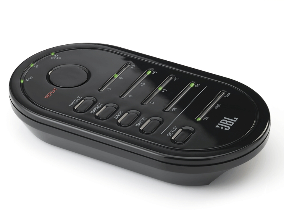 MS 2 - Black - A pocket digital processor and automatic equalizer for great car audio from any portable media player - Hero